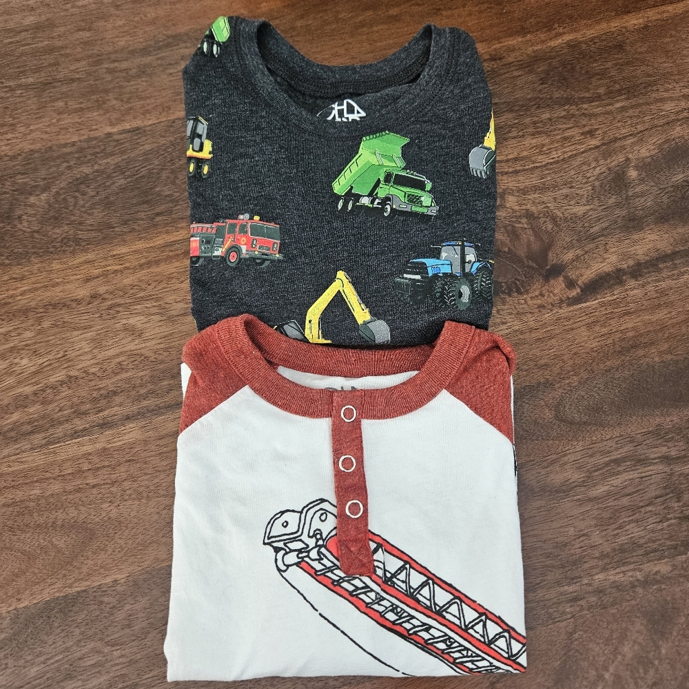 Chaser Boys Long Sleeve T-Shirts Set Of 2 Size 6
